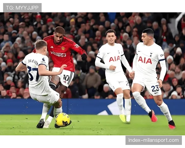 热刺曼联欧联决赛争锋引爆放弃联赛争议英超格局或将被改写